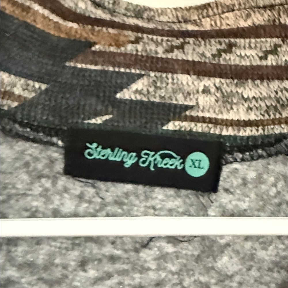 Ladies Aztec Multicolor Patterned pull over - Picture 2 of 6